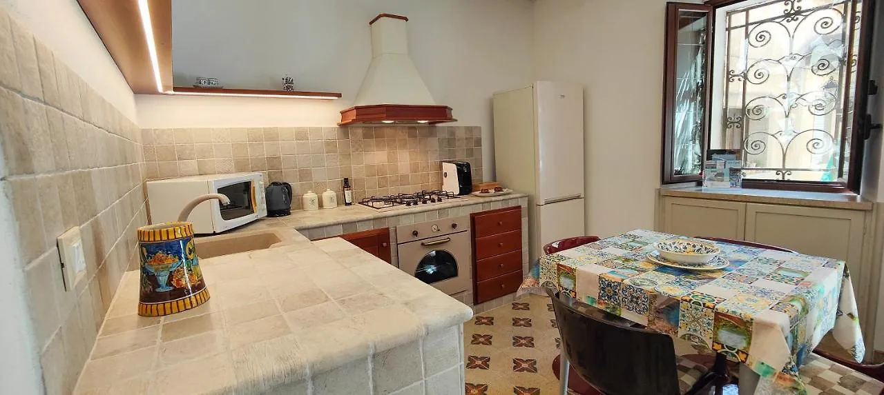 Sweethome In Erice Vetta
