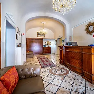 Minerva 3*, Pisa Italia